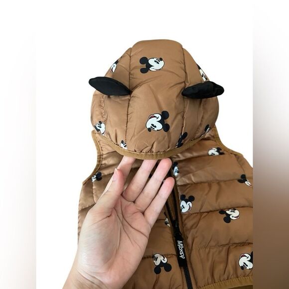 Disney Kids Tan Puffer Vest with Mickey Mouse Design - Picture 2 of 5